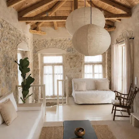 Willa Skiti A Quiet Stone House In Mani Neokhorion (Messenia)
